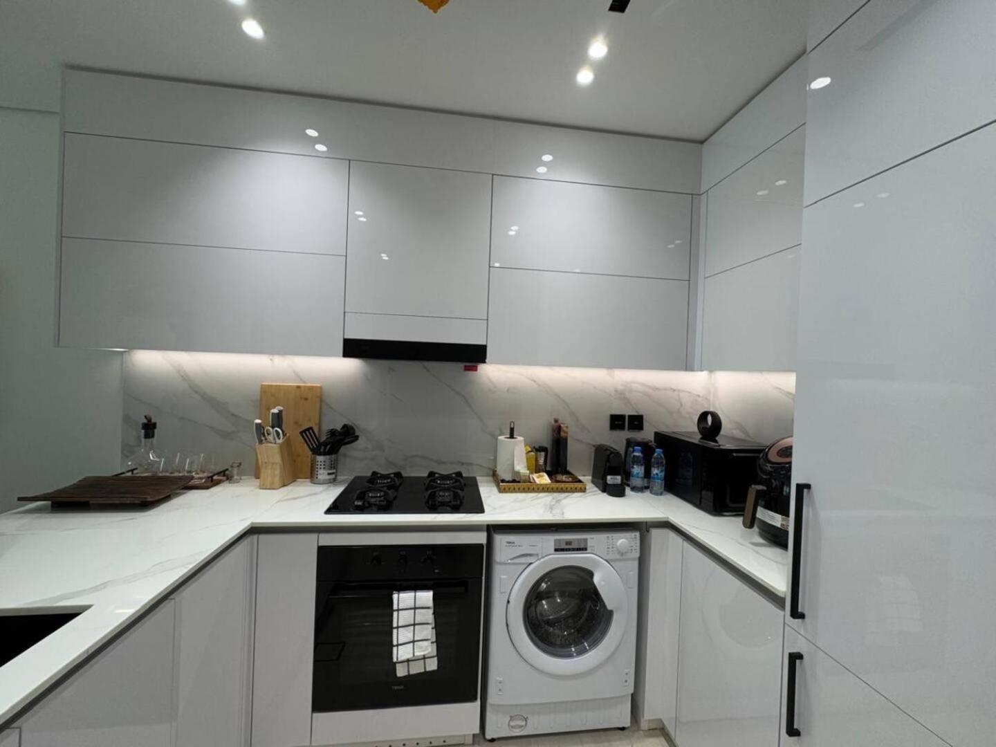 Apartment Modern & Smart 1br W Stylish Interiors In Jvc Dubai