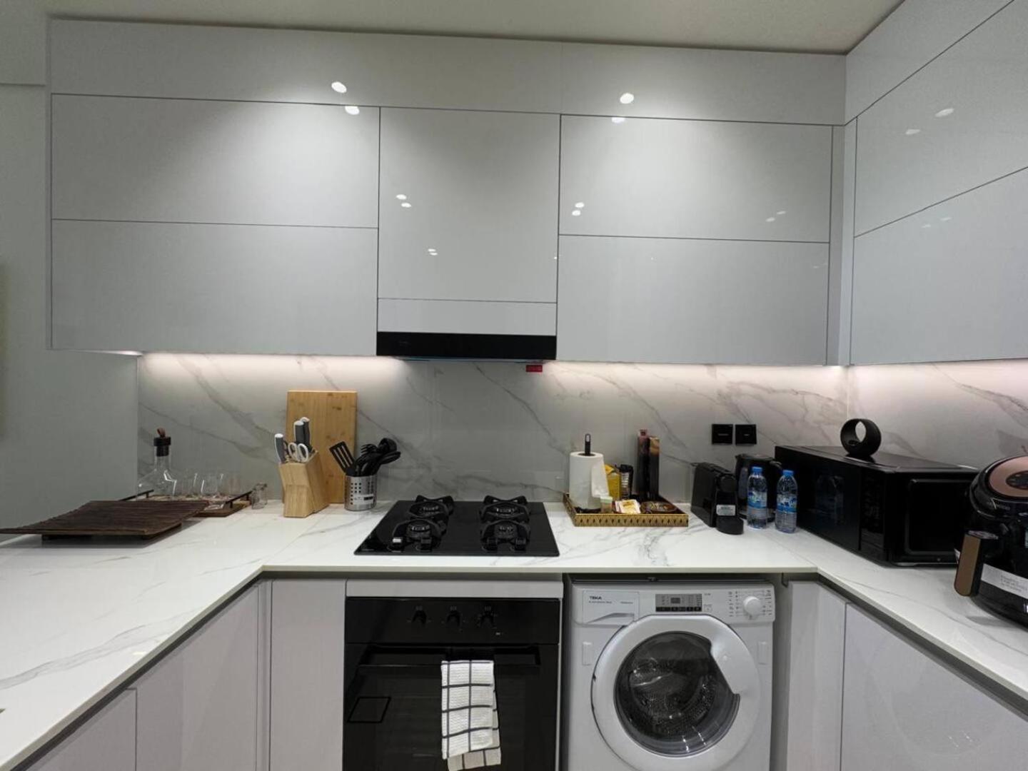 Modern & Smart 1br W Stylish Interiors In Jvc Apartment *