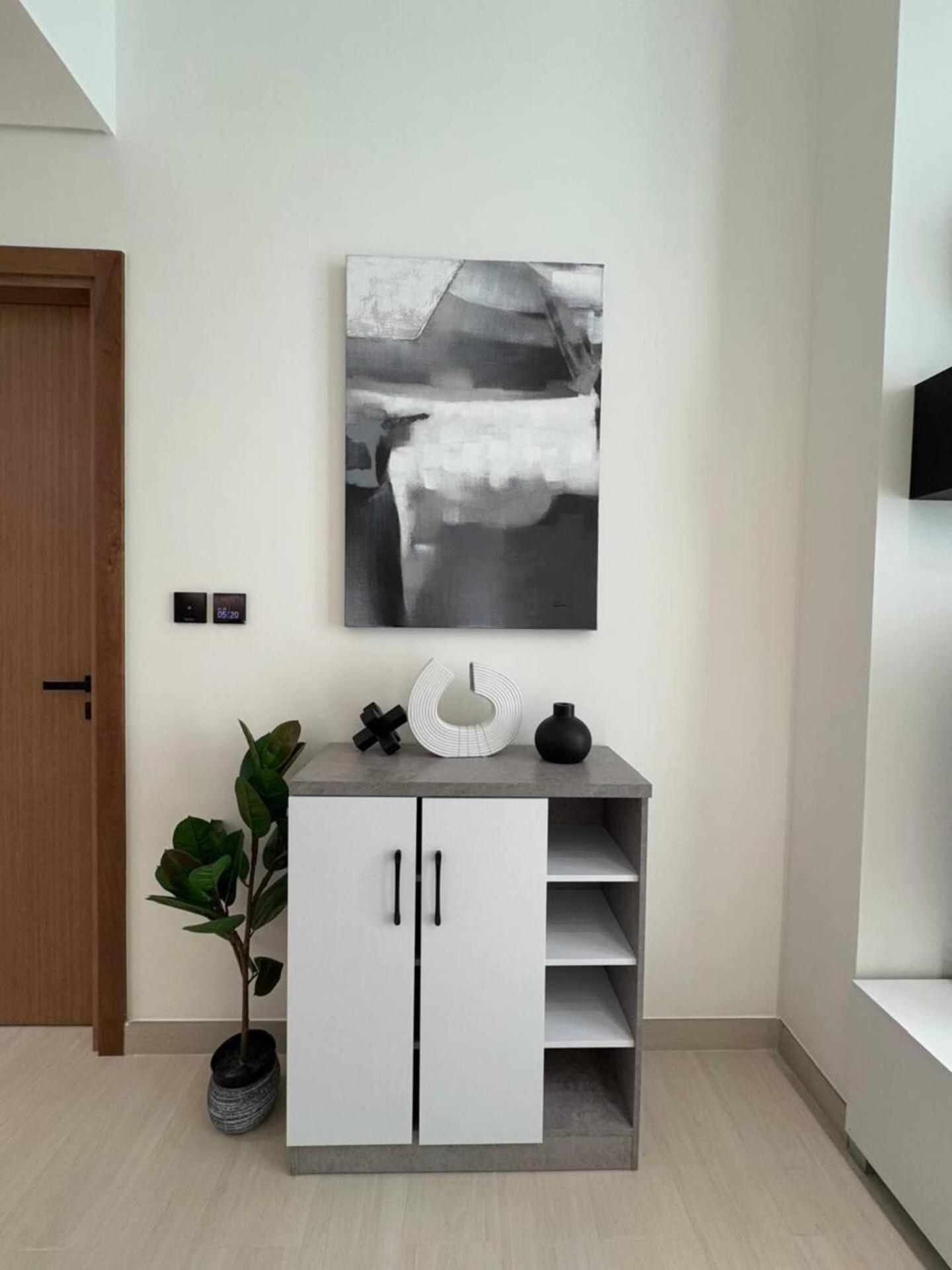 Apartment Modern & Smart 1br W Stylish Interiors In Jvc Dubai